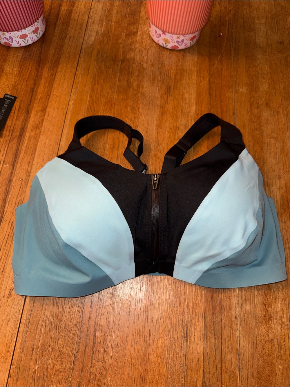 Victoria's Secret Front-Zip Sports Bra in Light Blue and Black